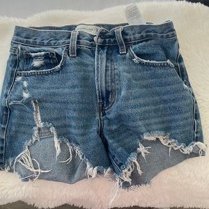 Abercrombie boyfriend Jean shorts